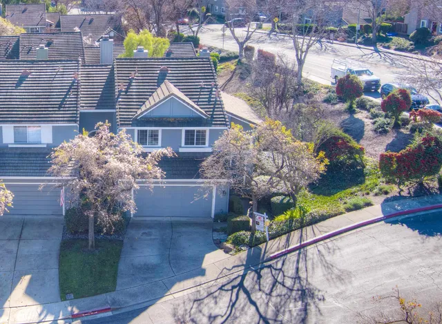 $1,075,000 | 7546 Rolling Hills Circle, Dublin, CA 94568