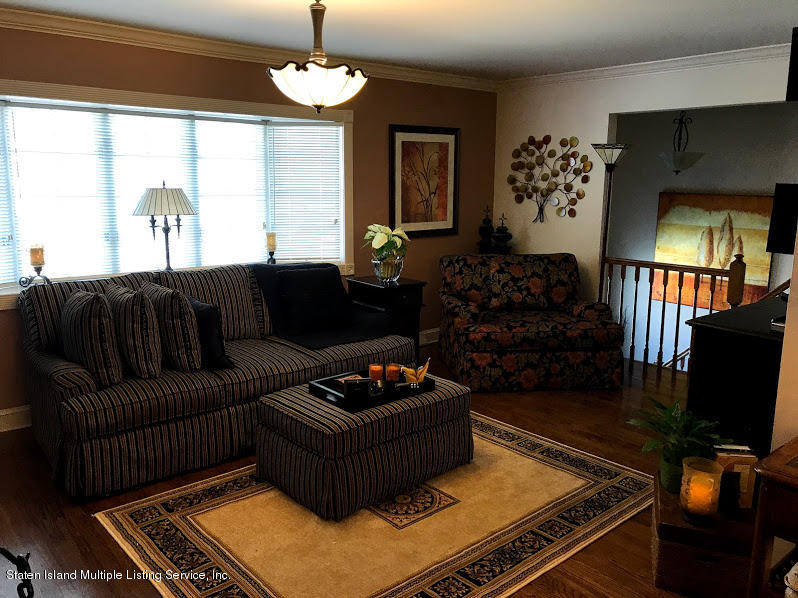 28 Figurea Avenue Staten Island, NY 10312 - Photo 4 of 46 2