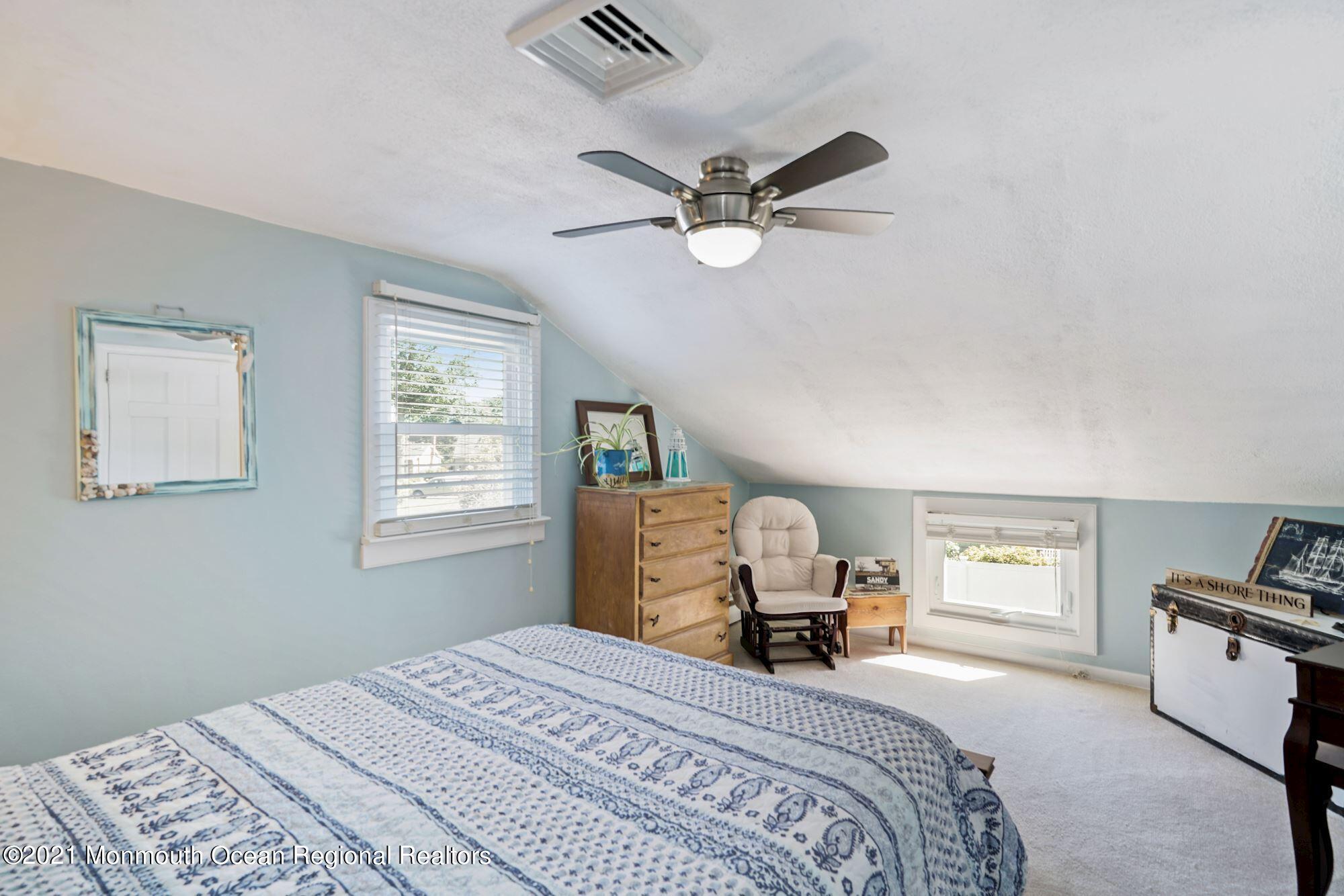 1136 Roe Avenue Point Pleasant, NJ 08742 - Photo 13 of 21 028_1136_Roe_Ave_352874_663223