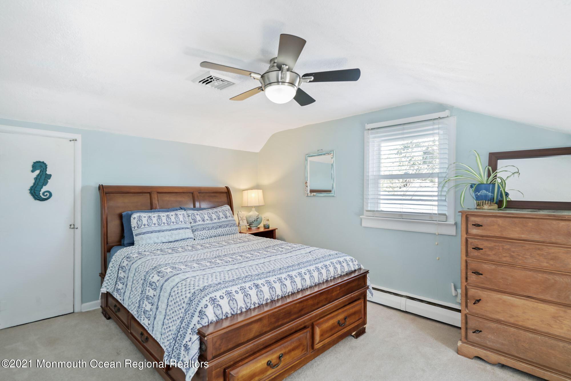 1136 Roe Avenue Point Pleasant, NJ 08742 - Photo 14 of 21 029_1136_Roe_Ave_352874_663223