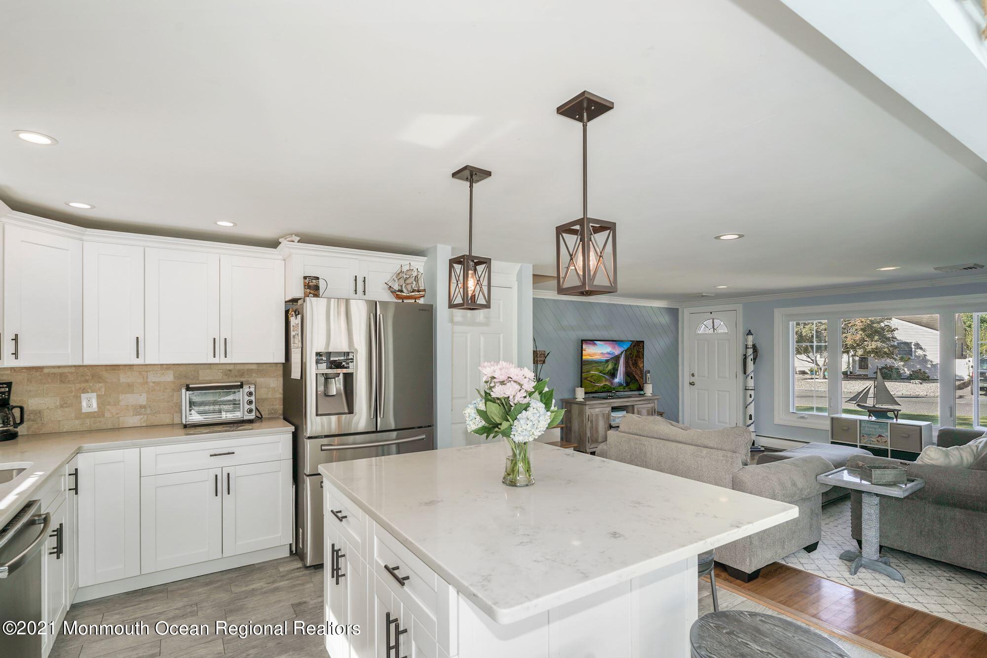 1136 Roe Avenue Point Pleasant, NJ 08742 - Photo 7 of 21 015_1136_Roe_Ave_352874_663223