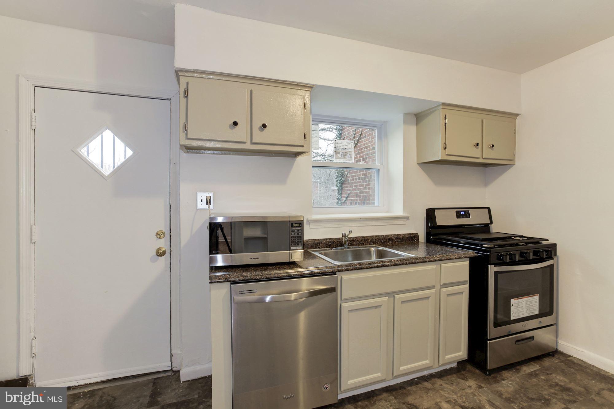 3032 Stanton Road Southeast Washington, DC 20020 - Photo 6 of 20 Gallery Image 6
