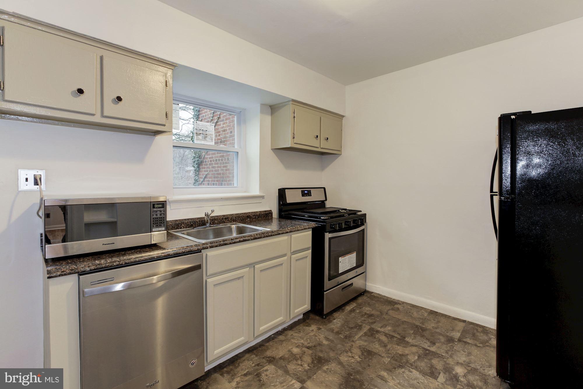 3032 Stanton Road Southeast Washington, DC 20020 - Photo 7 of 20 Gallery Image 7