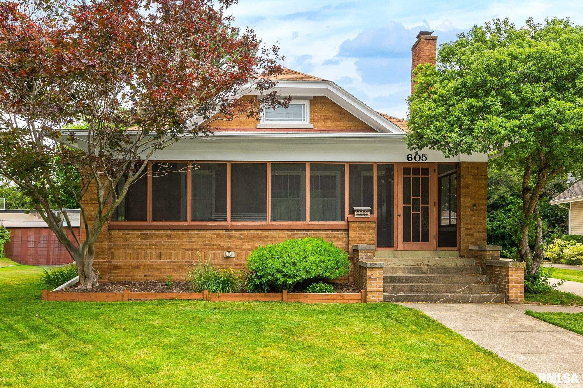 605 North Main Street Washington, IL 61571 - Photo 1 of 64
