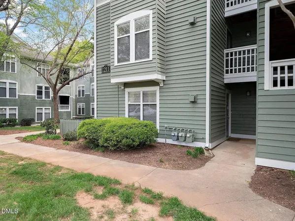 $1,750 | 1211 Westview Lane, Unit 101, Raleigh, NC 27605