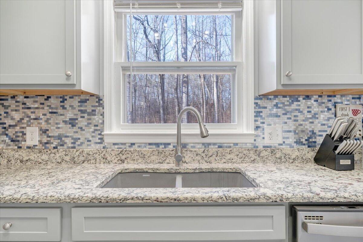 108 Concord Court Ridgeway, VA 24148 - Photo 20 of 79 20-MIB07000