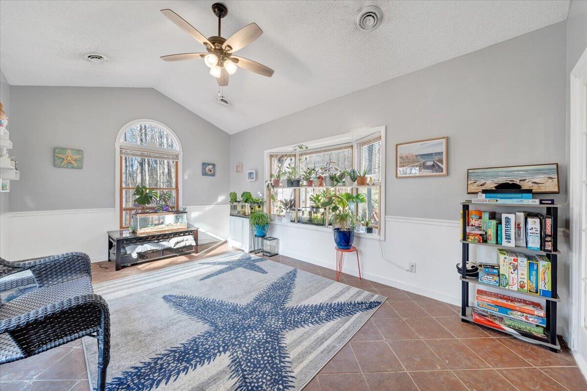 108 Concord Court Ridgeway, VA 24148 - Photo 23 of 79 23-MIB07024