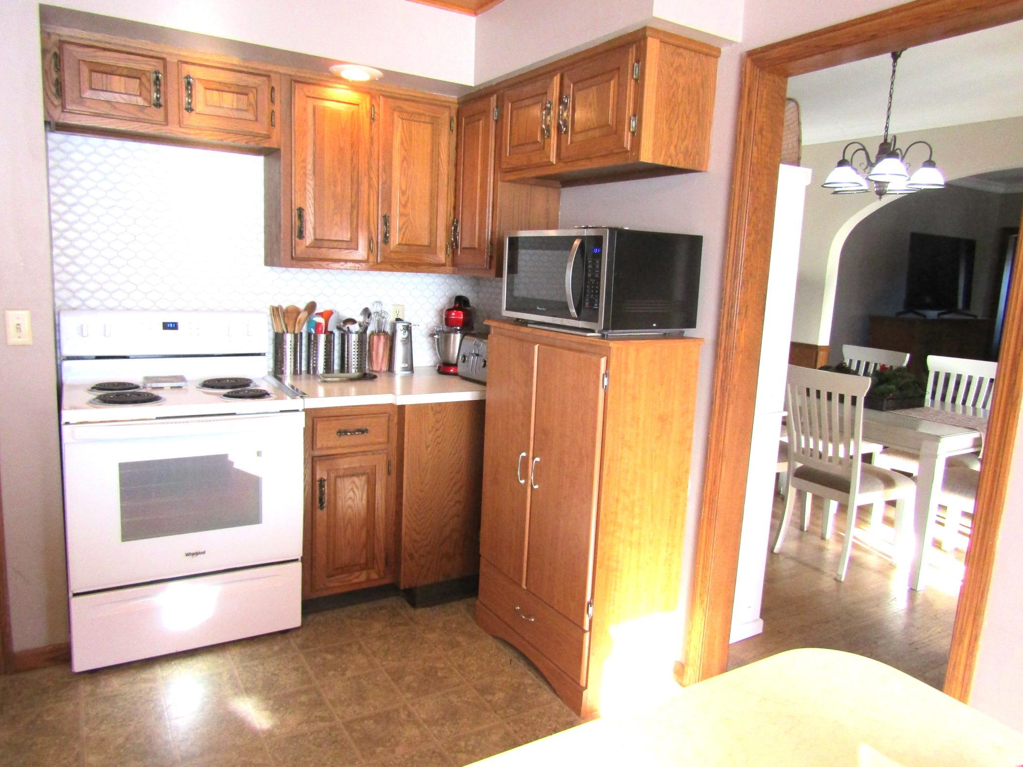 141 Summit Avenue Montevideo, MN 56265 - Photo 13 of 59