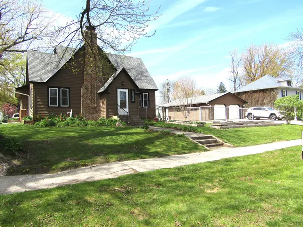 $246,000 | 141 Summit Avenue, Montevideo, MN 56265