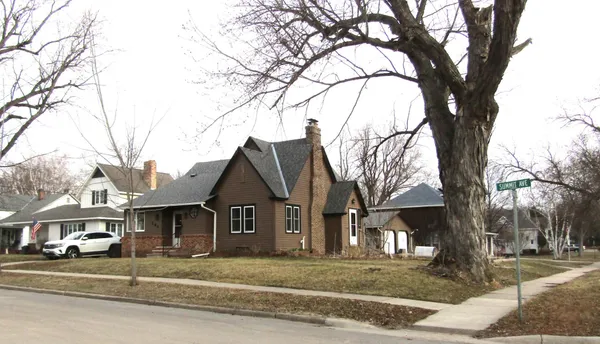 $246,000 | 141 Summit Avenue, Montevideo, MN 56265