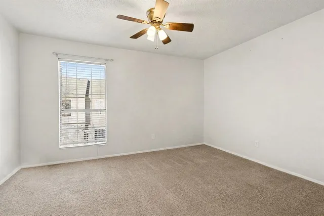 $165,000 | 617 Carriagehouse Lane, Unit 3E, Garland, TX 75040