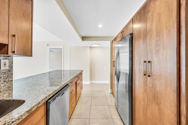 $3,200 | 525 North Ocean Boulevard, Unit 1217, Pompano Beach, FL 33062