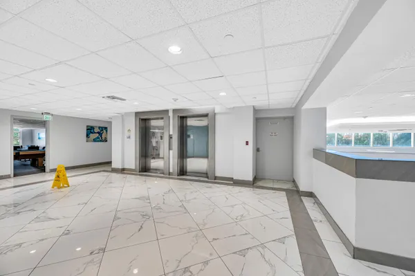 $3,200 | 525 North Ocean Boulevard, Unit 1217, Pompano Beach, FL 33062