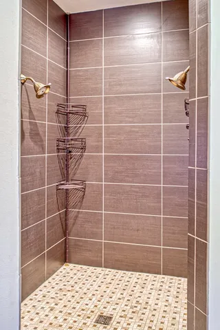 a bathroom with a toilet