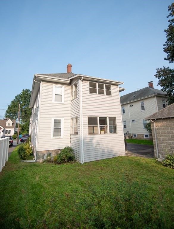 204-206 Manthorne Road Boston, MA 02132 - Photo 4 of 27 Gallery Image 4