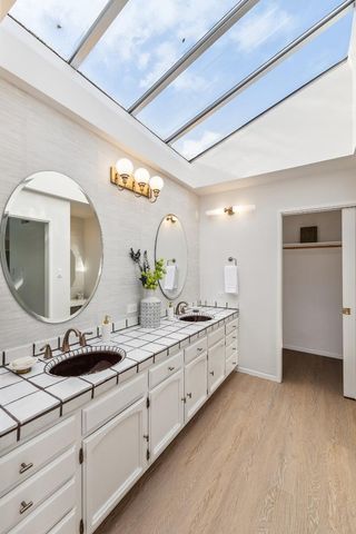 $6,035,000 | 2195 Ward Way, Woodside, CA 94062