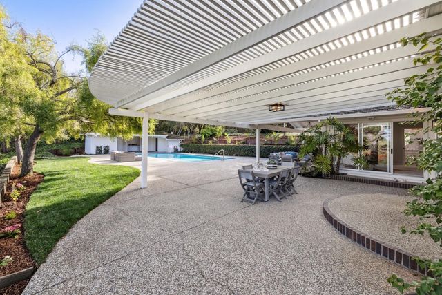 $6,035,000 | 2195 Ward Way, Woodside, CA 94062