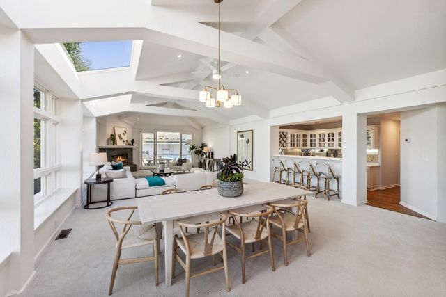$6,035,000 | 2195 Ward Way, Woodside, CA 94062
