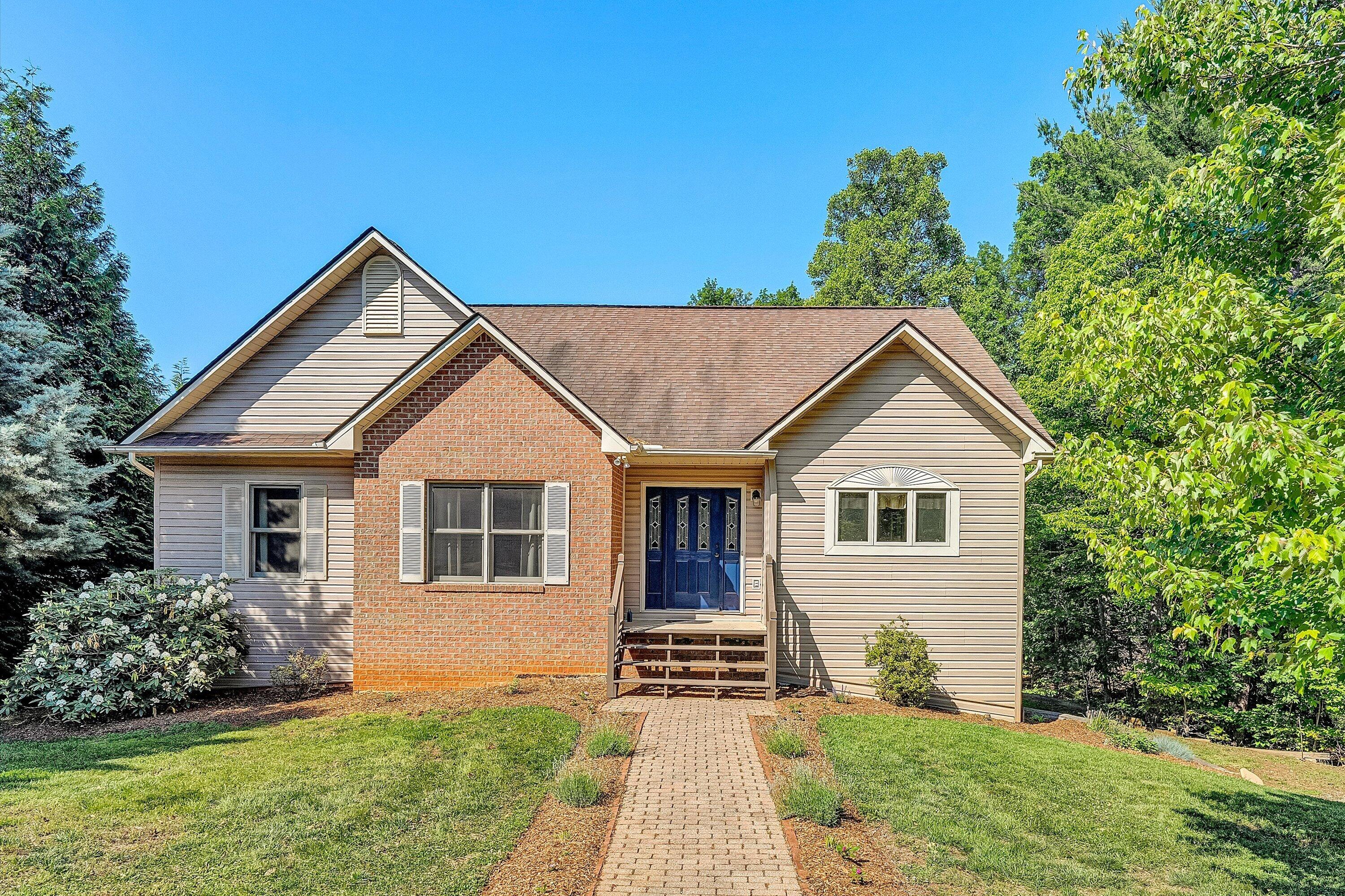 400 Harbor Moneta, VA 24121 - Photo 1 of 51 a front view of a house with a yard
