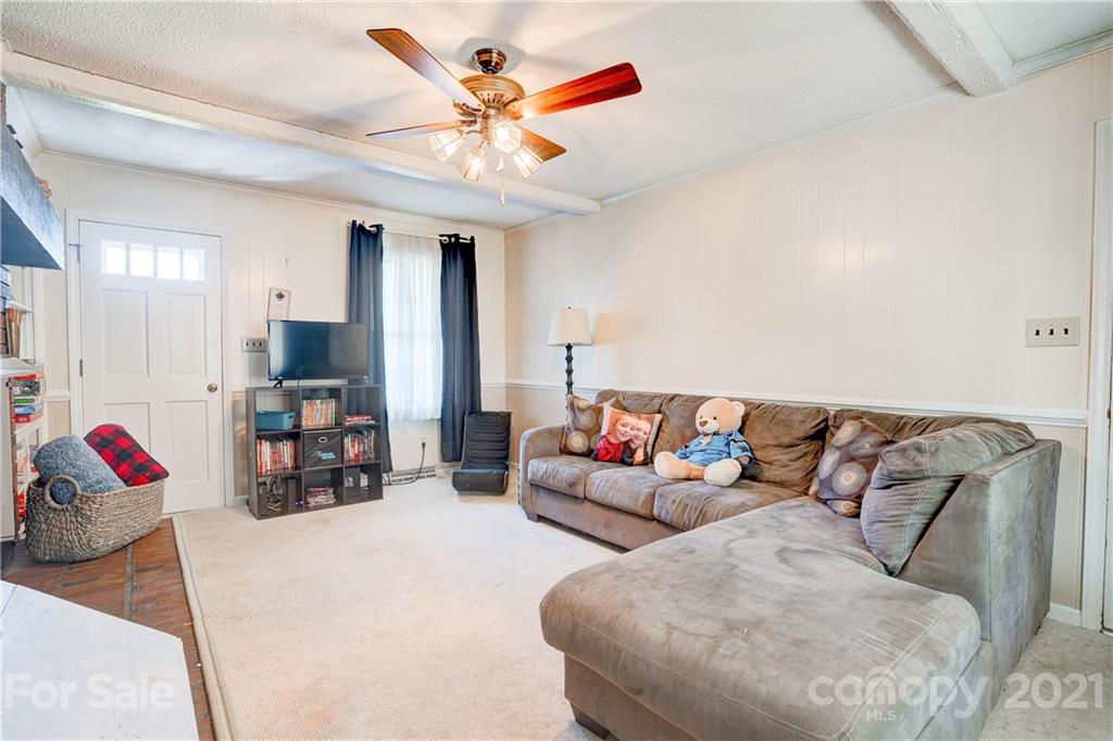 1107 Shamrock Road Shelby, NC 28152 - Photo 4 of 17 Gallery Image 4