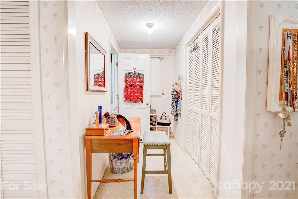 1107 Shamrock Road Shelby, NC 28152 - Photo 6 of 17 Gallery Image 6