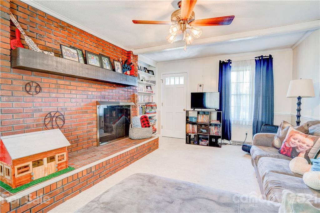 1107 Shamrock Road Shelby, NC 28152 - Photo 9 of 17 Gallery Image 9