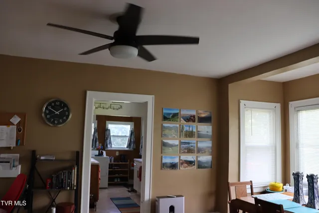 $199,900 | 172 Harless Avenue, Jonesville, VA 24263