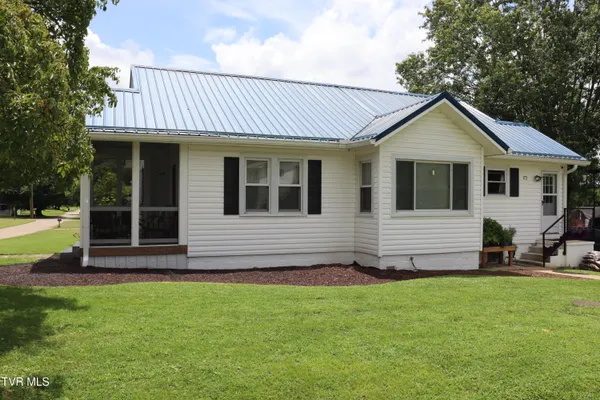 $189,500 | 172 Harless Avenue, Jonesville, VA 24263