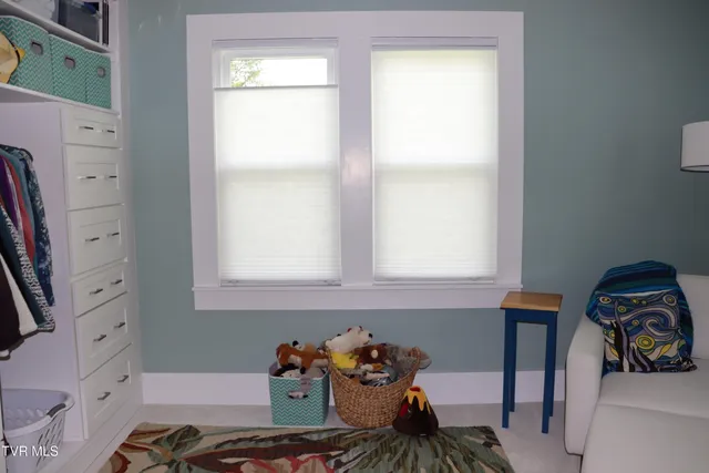 $199,900 | 172 Harless Avenue, Jonesville, VA 24263