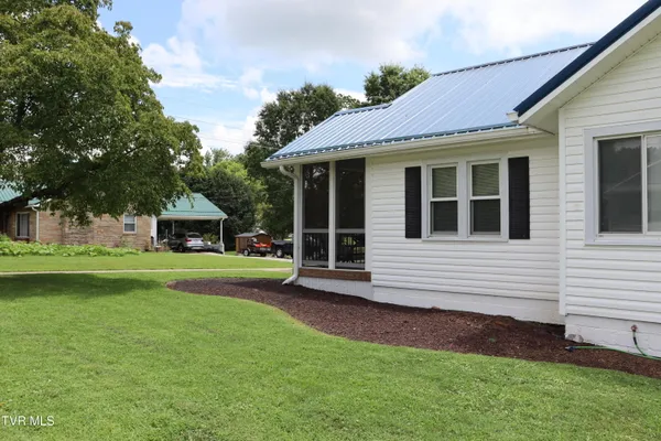 $189,500 | 172 Harless Avenue, Jonesville, VA 24263