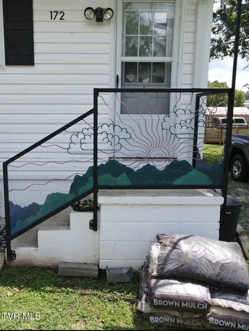 $199,900 | 172 Harless Avenue, Jonesville, VA 24263