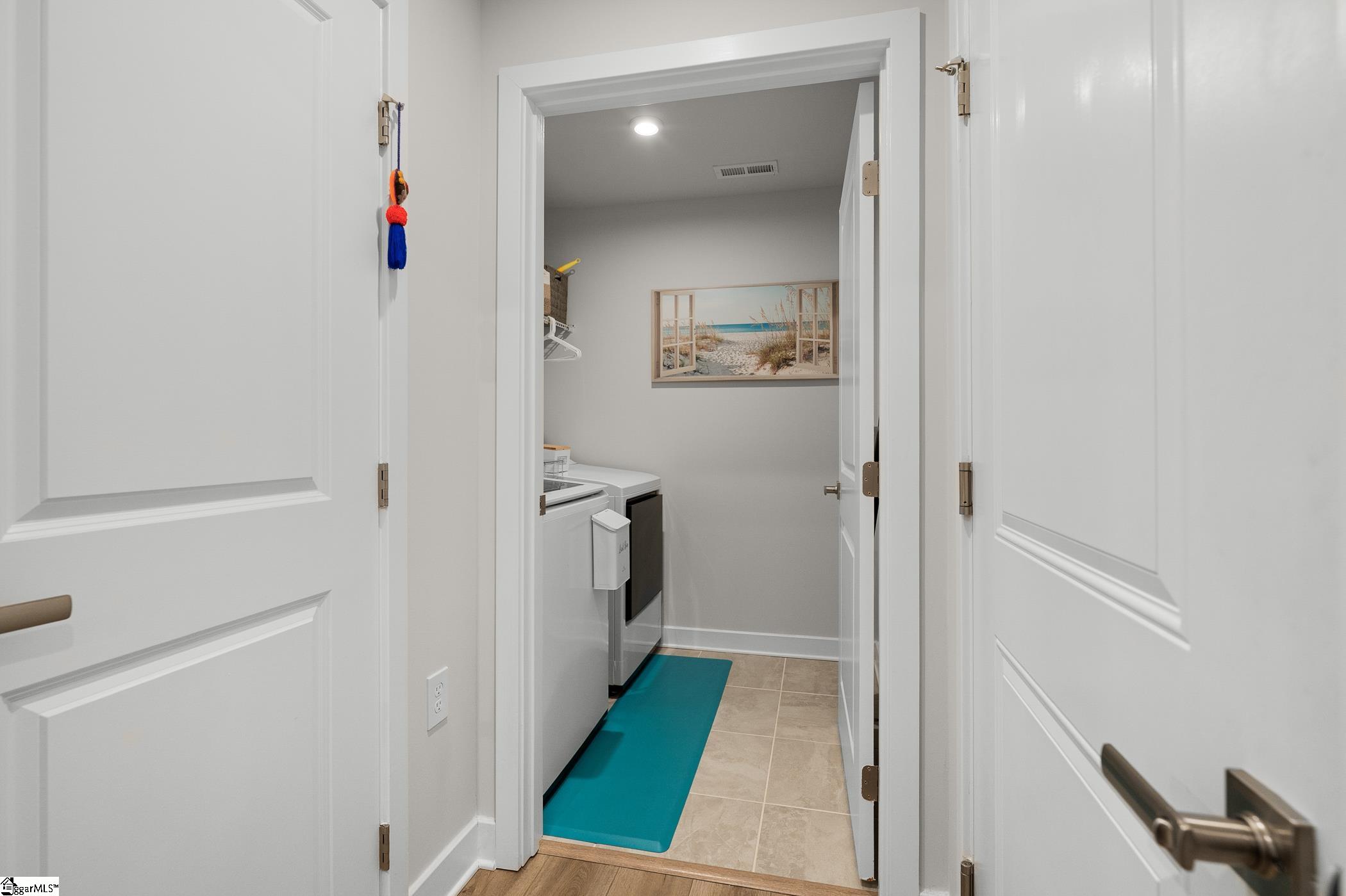 186 Rhodell Lane Greenville, SC 29605 - Photo 35 of 41