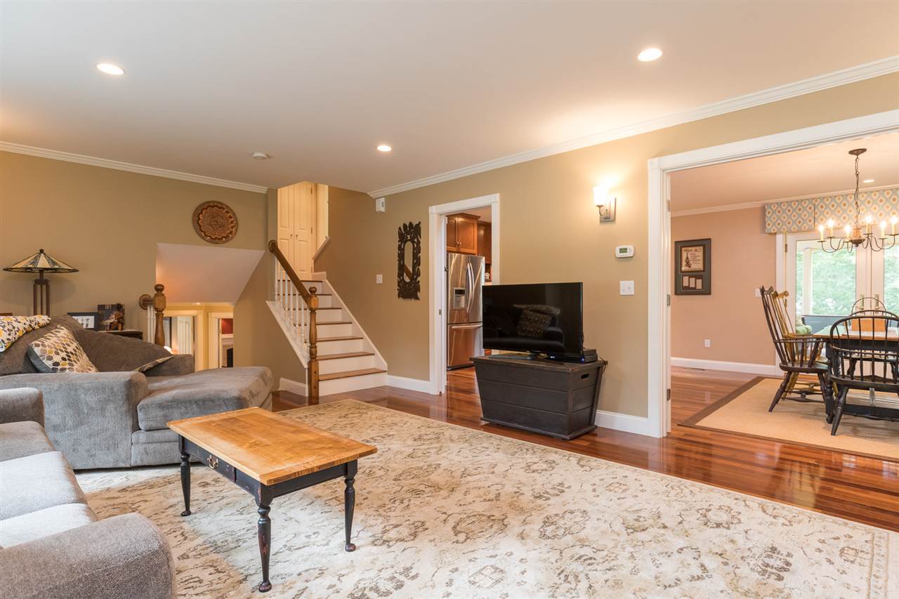 6 Maple Avenue Rye, NH 03870 - Photo 15 of 40