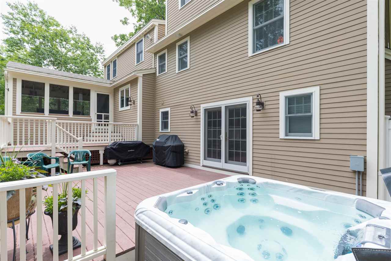 6 Maple Avenue Rye, NH 03870 - Photo 5 of 40