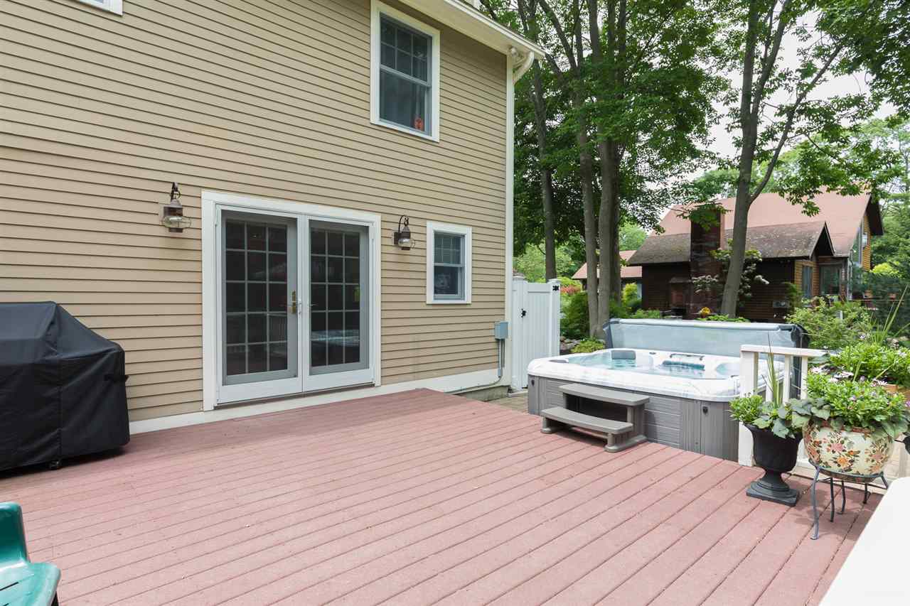 6 Maple Avenue Rye, NH 03870 - Photo 9 of 40