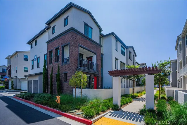 $3,950 | 6966 Cottonwood Lane, Buena Park, CA 90621