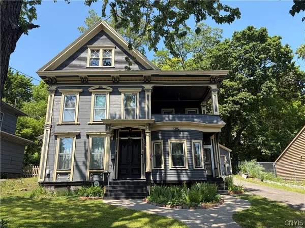 $264,500 | 612 Lodi Street, Syracuse, NY 13203