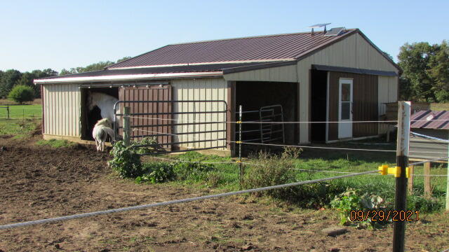 13800 Folks Road Hanover, MI 49241 - Photo 27 of 80 IMG_0193