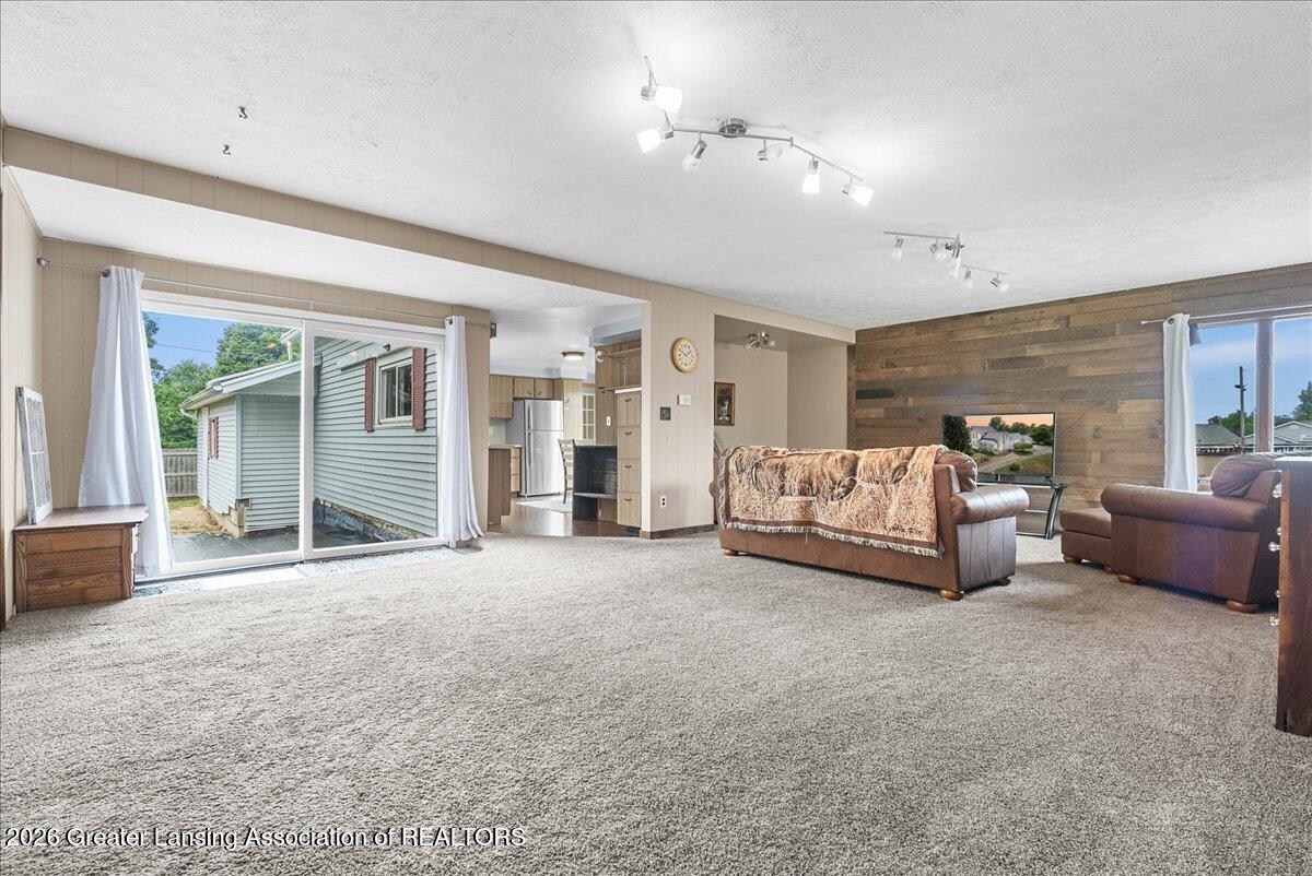 12367 Dow Road Sunfield, MI 48890 - Photo 12 of 27 19-Media Jett -20