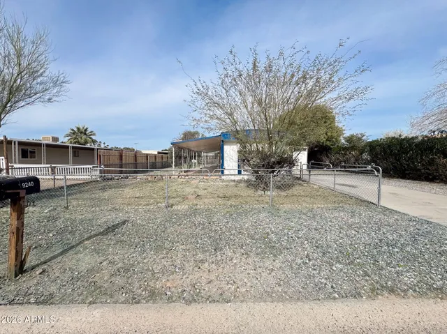 $1,500 | 9240 East Sunland Avenue, Mesa, AZ 85208