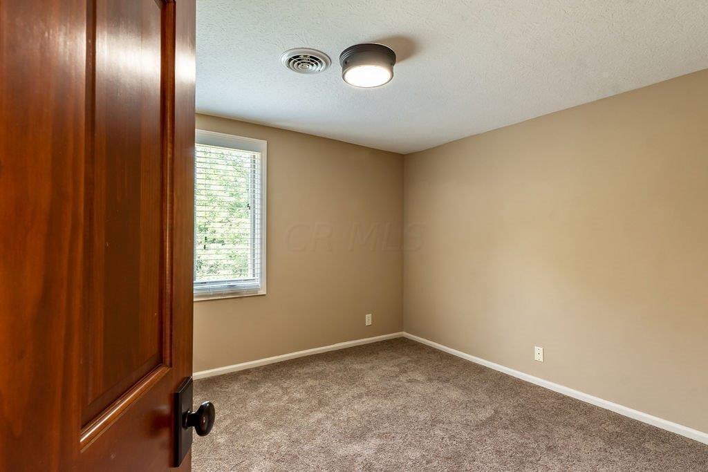 3150 Valley View Road Northeast Lancaster, OH 43130 - Photo 20 of 46 R1 (17)