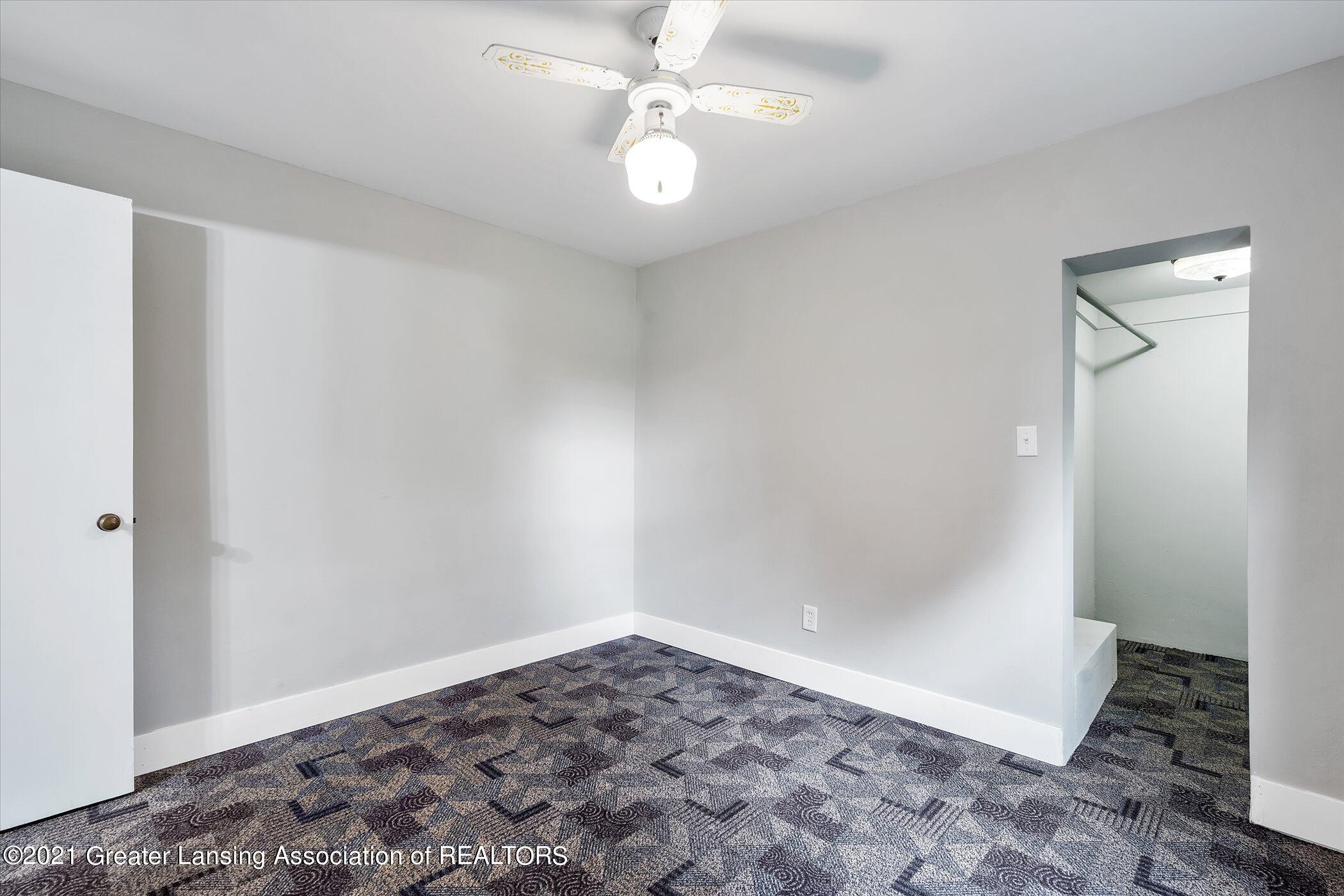 2925 South Canfield Road Eaton Rapids, MI 48827 - Photo 22 of 31 22-2925 S Canfield Rd-Windowstill Real E