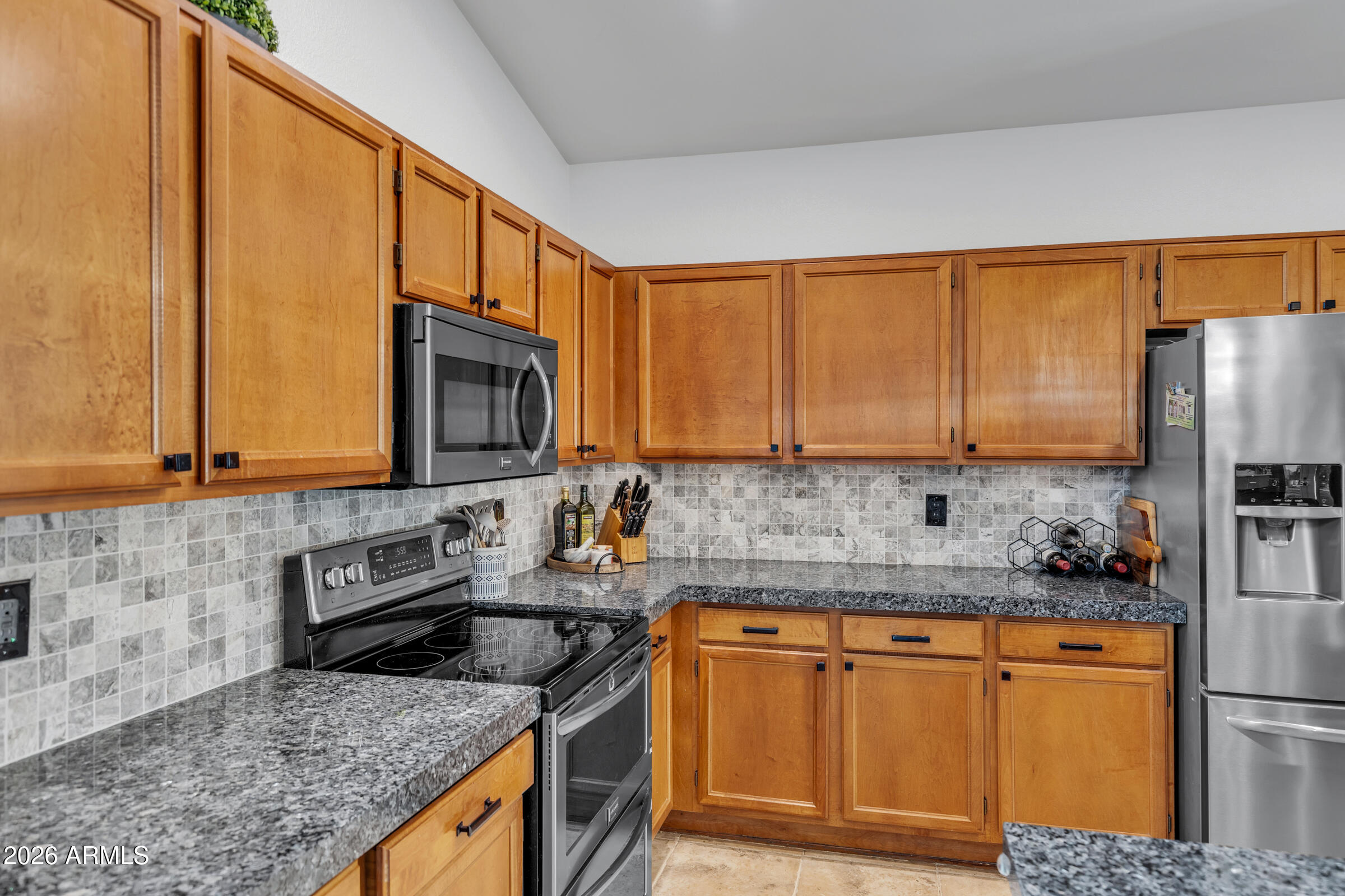 2747 East Desert Trumpet Road Phoenix, AZ 85048 - Photo 13 of 48 Kitchen
