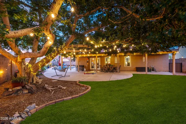 $665,000 | 2747 East Desert Trumpet Road, Phoenix, AZ 85048