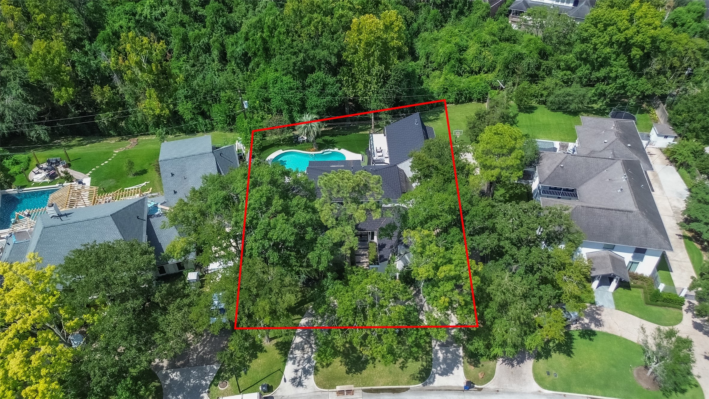 415 Ramblewood Road Houston, TX 77079 - Photo 46 of 49 14,737 sq. ft lot!