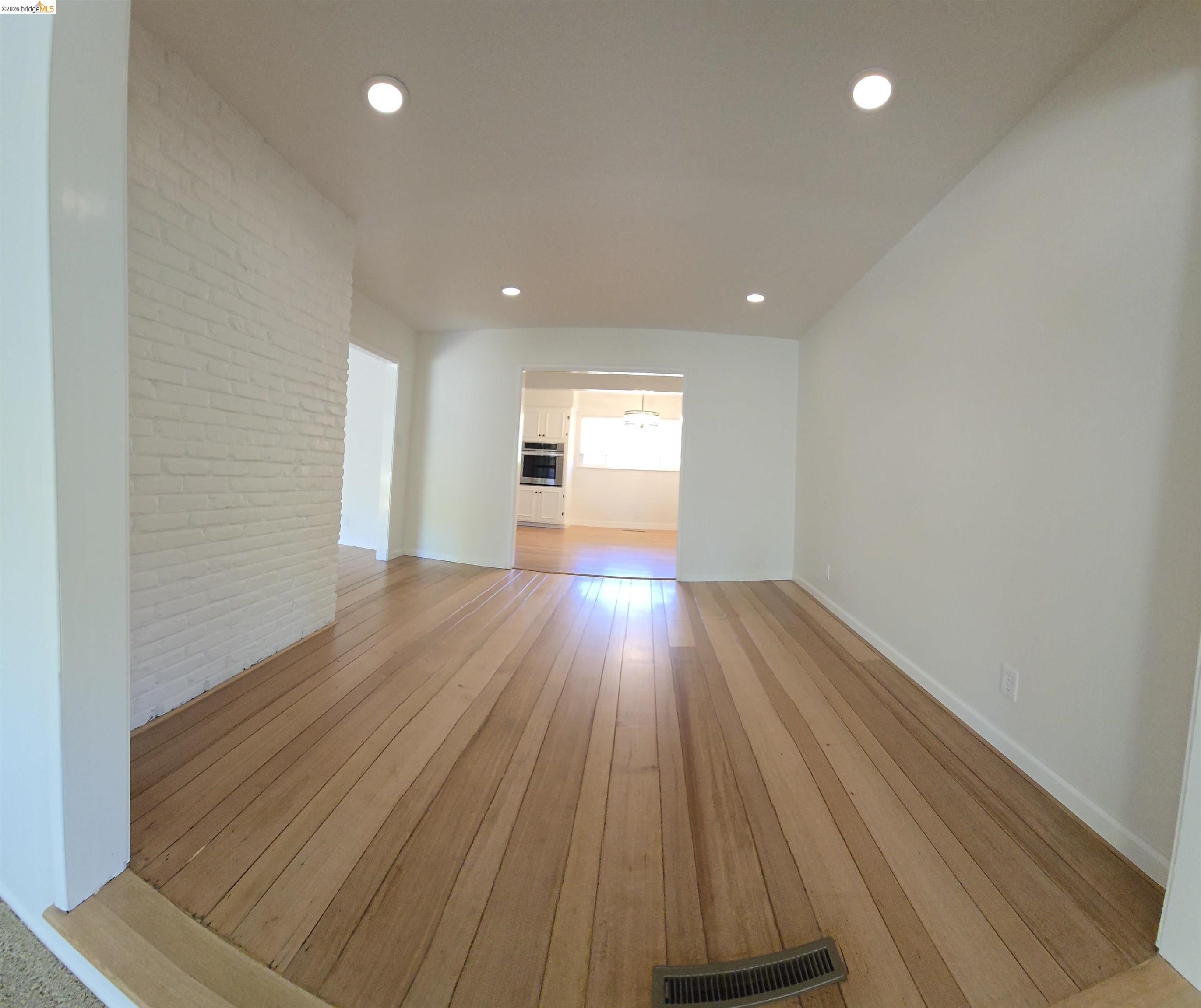 2 Rae Court Orinda, CA 94563 - Photo 10 of 24
