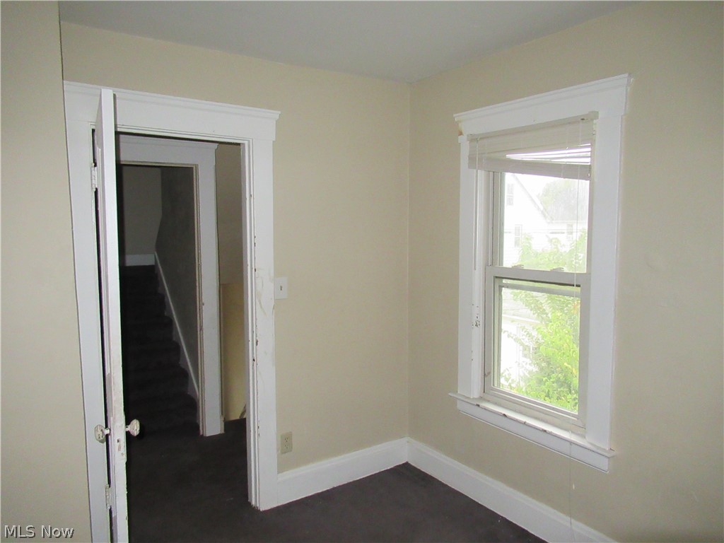 839 London Road Cleveland, OH 44110 - Photo 25 of 35