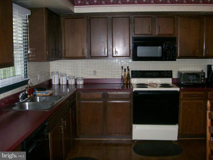 15211-15211 Chestnut Fork Road Culpeper, VA 22701 - Photo 4 of 15 Kitchen