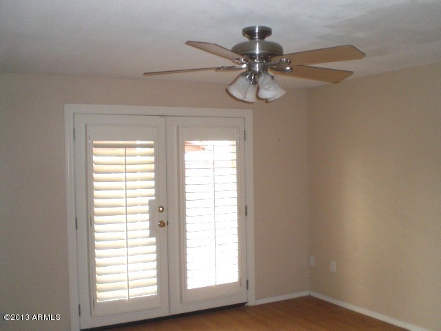 5647 West Hatcher Road Glendale, AZ 85302 - Photo 31 of 44 023-357726 master bedroom pic 2