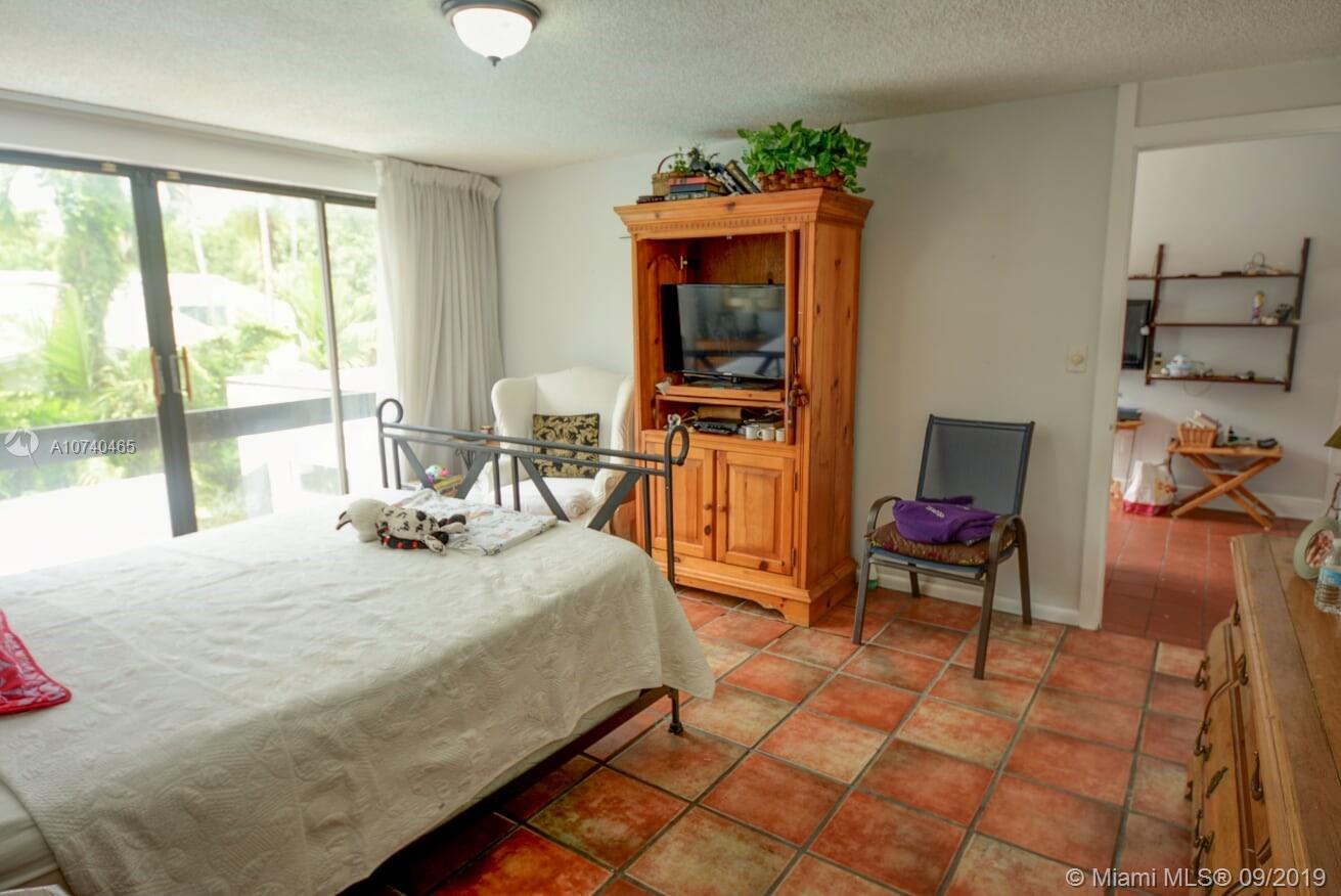 80 Bay Heights Drive Miami, FL 33133 - Photo 19 of 28